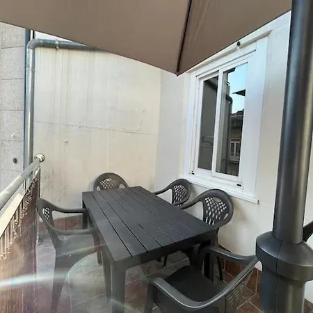 Atico Vintage Con Terraza 比戈