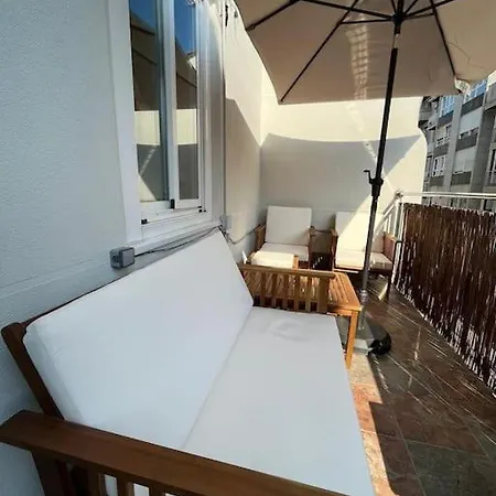 Atico Vintage Con Terraza 比戈