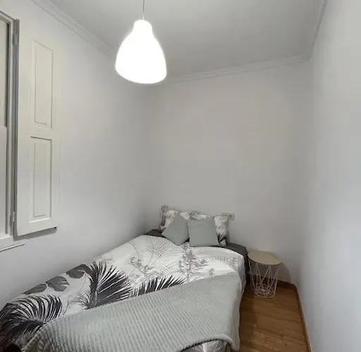 Apartamento Atico Vintage Con Terraza